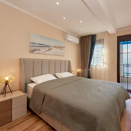 Sunbreeze Delux Budva
